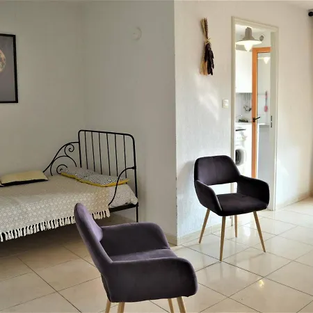 2 Pieces Avec Jardin Et Terrasse A 180m De La - Fr-1-226b-338 Lejlighed Cavalaire-sur-Mer
