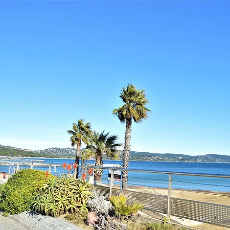 2 Pieces Avec Jardin Et Terrasse A 180m De La - Fr-1-226b-338 * Cavalaire-sur-Mer
